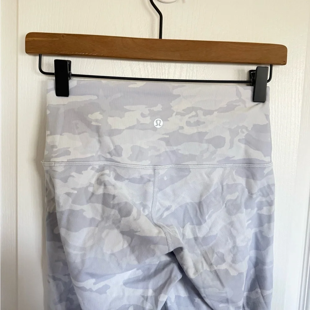 Lululemon Wunder Under Tight 25